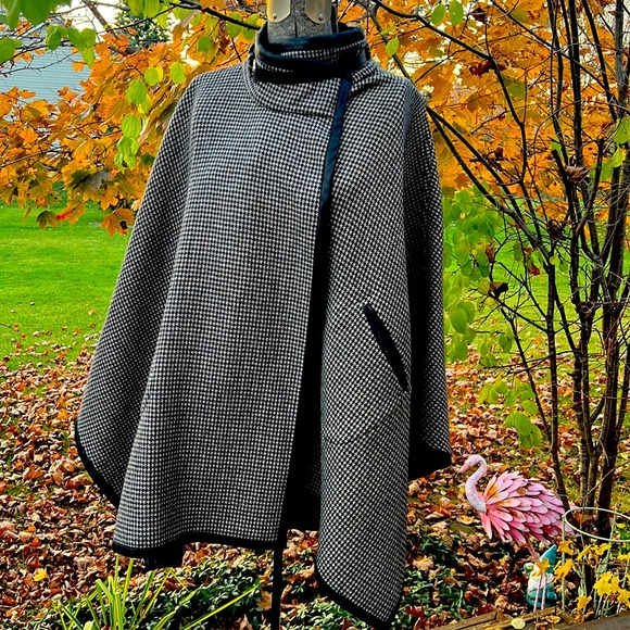 Jackets & Blazers - Reversible Houndstooth and Purple Cape